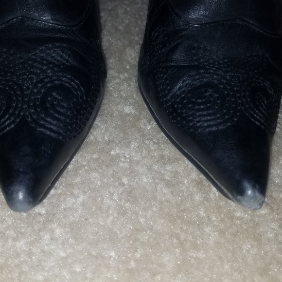 Genuine leather black Embroidered boots Stilettos - Picture 2 of 4
